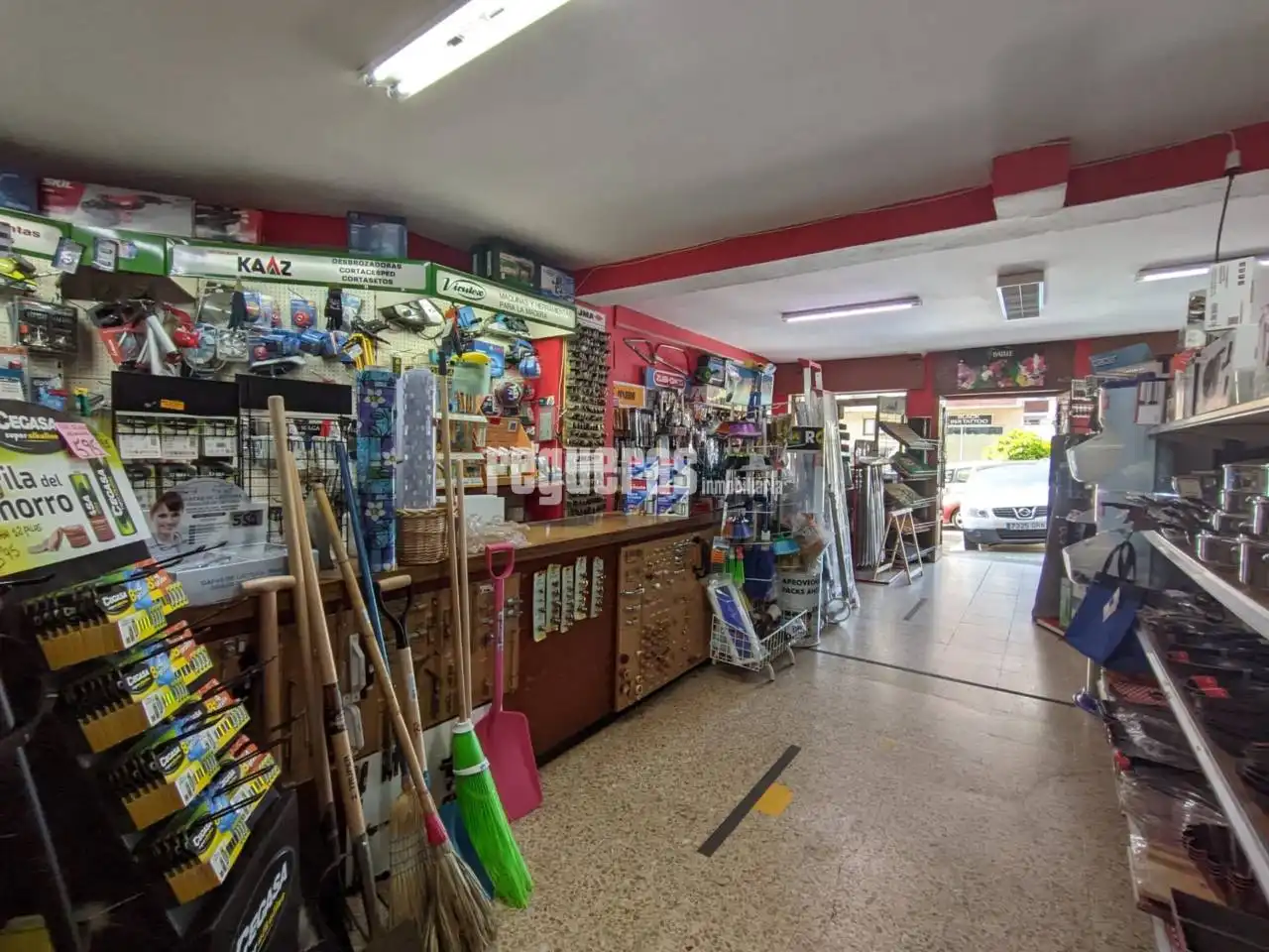 Local comercial en venda a Calle Favila, imagen 9