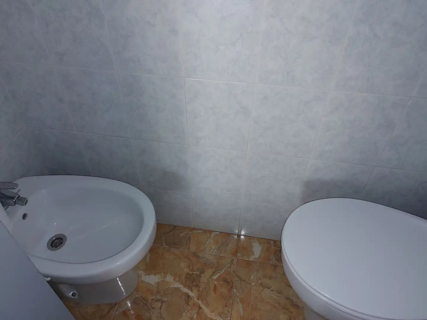 Badezimmer von Wohnungen zum Verkauf in Nules mit Heizung, Terrasse und Abstellraum