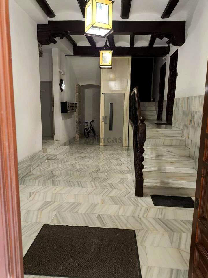 Flat for sale in  Teruel Capital  with Heating