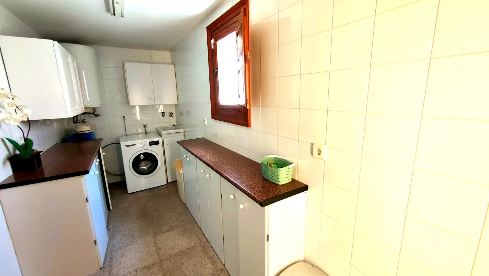 Cuina de Casa o xalet en venda en Elche / Elx amb Aire condicionat, Calefacció i Jardí privat