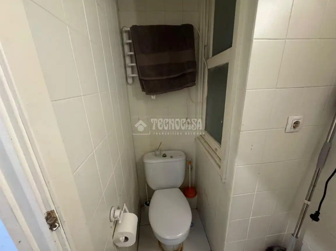 Baño de Piso en venta en Bilbao  con Balcón