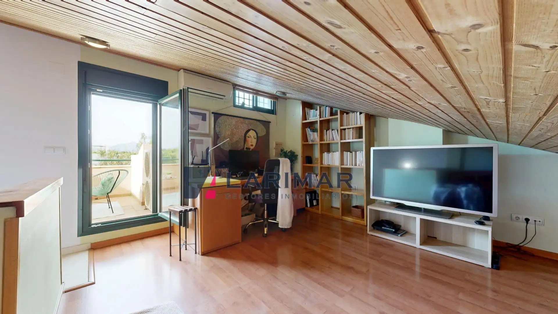 Sala de estar de Casa adosada en venta en Alicante / Alacant con Aire acondicionado, Jardín privado y Terraza