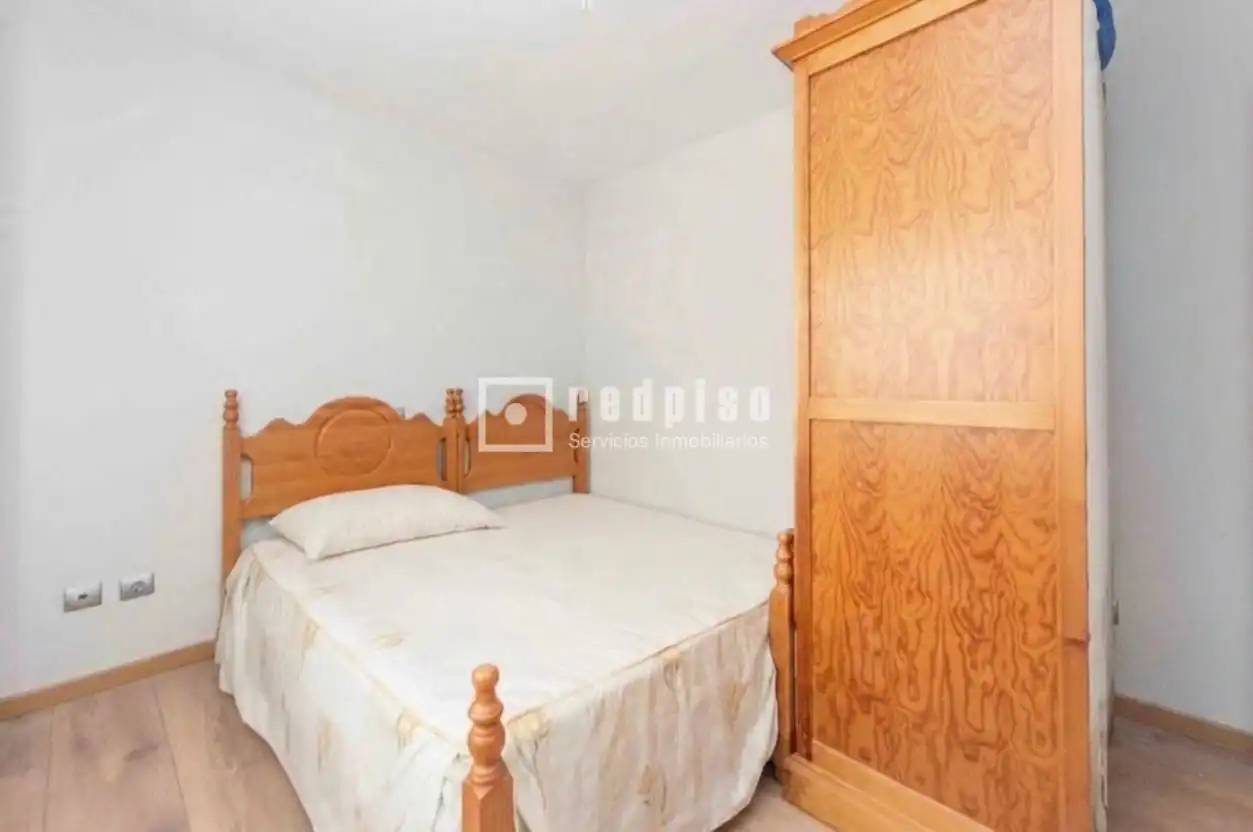 Habitación de Ático en venta en Valdemoro con Calefacción, Jardín privado y Terraza