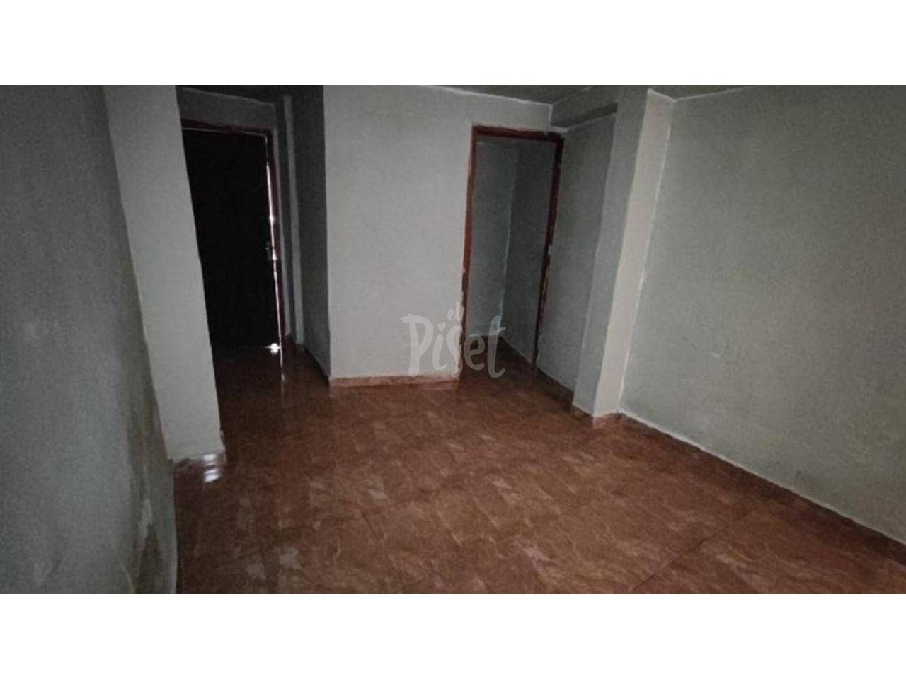Flat for sale in Tortosa  with Alarm