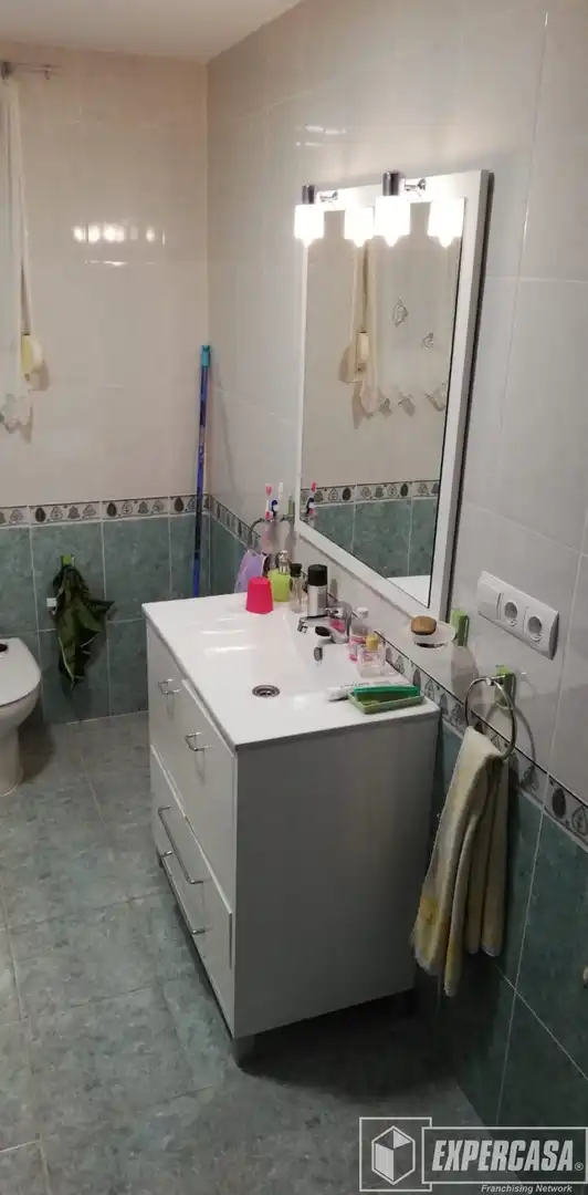 Baño de Casa o chalet en venta en Vilamarxant con Aire acondicionado, Calefacción y Terraza