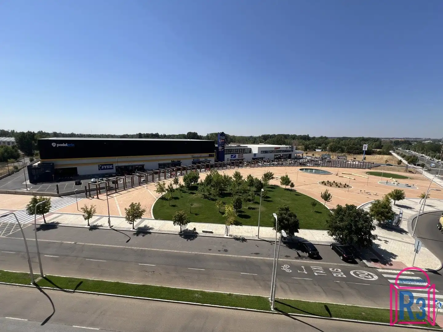 Exterior view of Apartments for sale in León Capital   with Heating, Storage room and Furnished