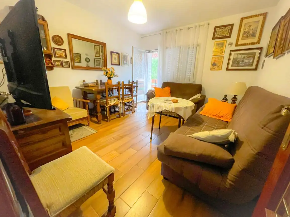 Sala de estar de Piso en venta en Guadarrama con Terraza y Piscina comunitaria