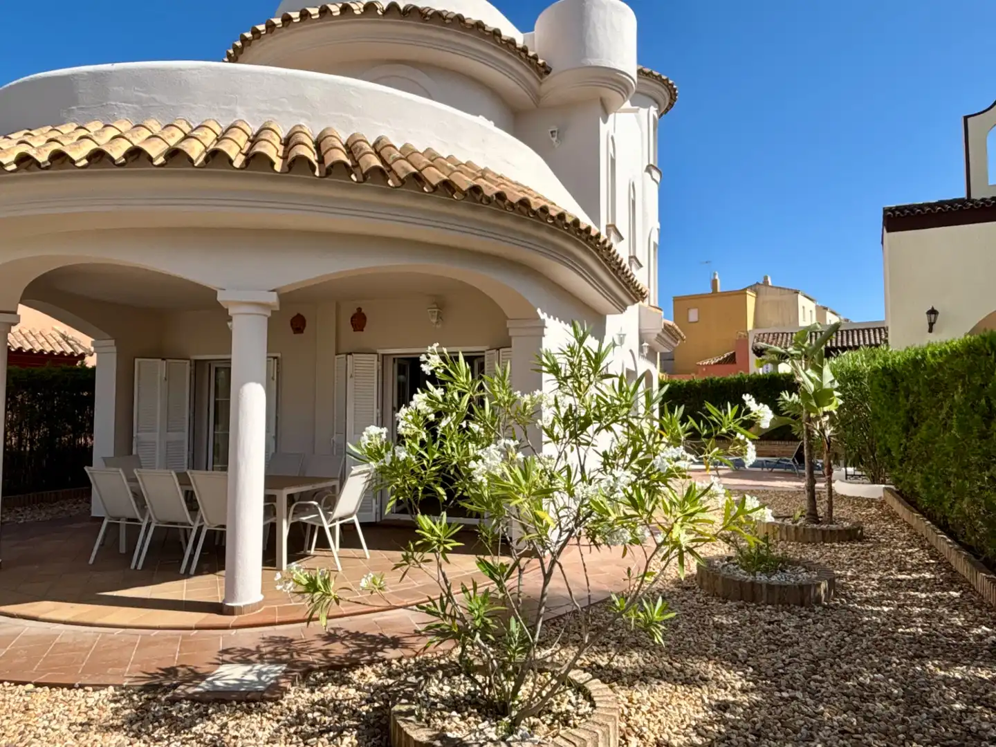 Garten von Haus oder Chalet zur Miete in Islantilla mit Klimaanlage, Heizung und Privatgarten