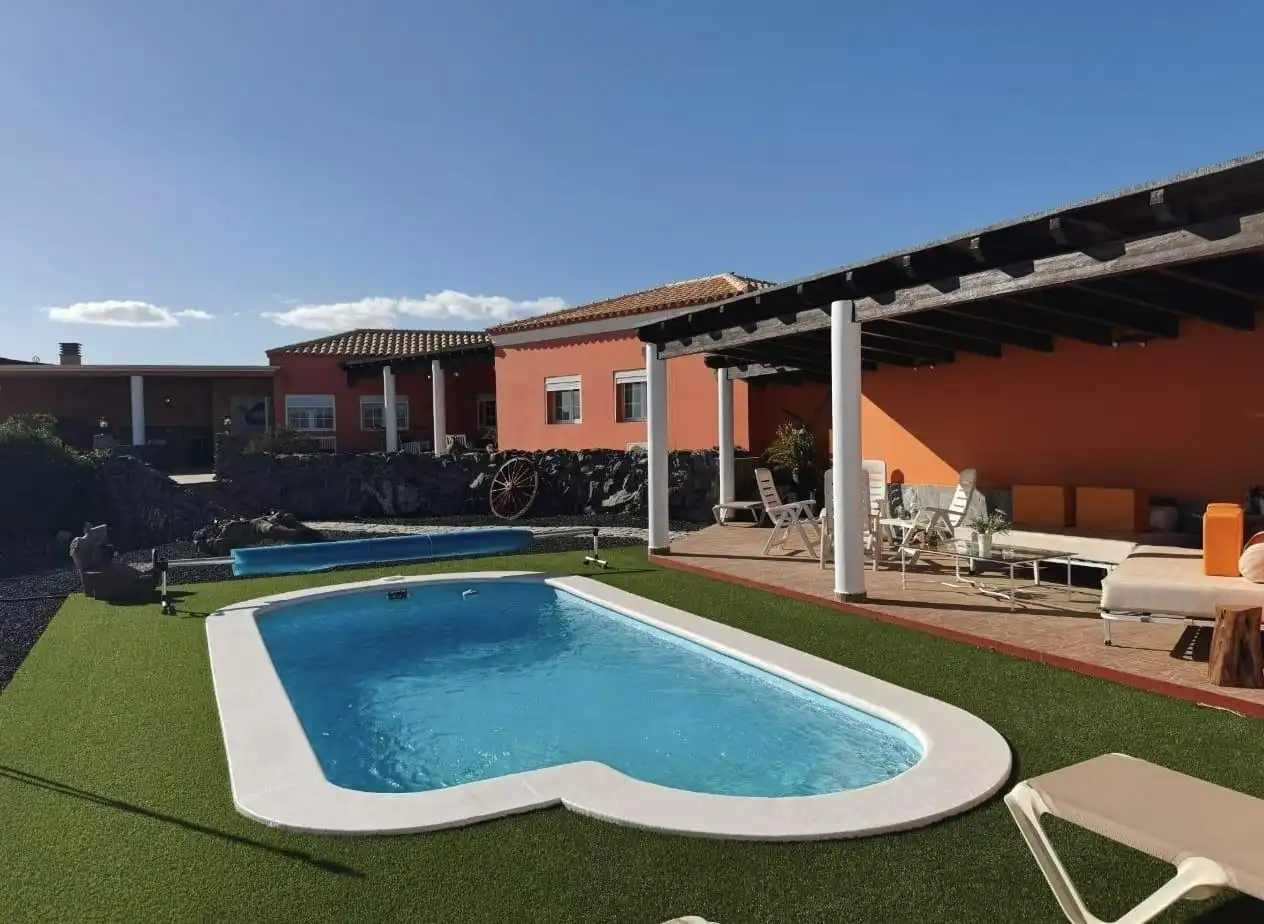 Piscina de Casa o xalet en venda en Tuineje amb Aire condicionat, Terrassa i Piscina
