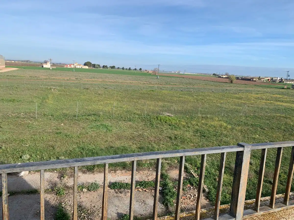 Haus oder Chalet zum Verkauf in Albacete mit Heizung, Terrasse und Balkon