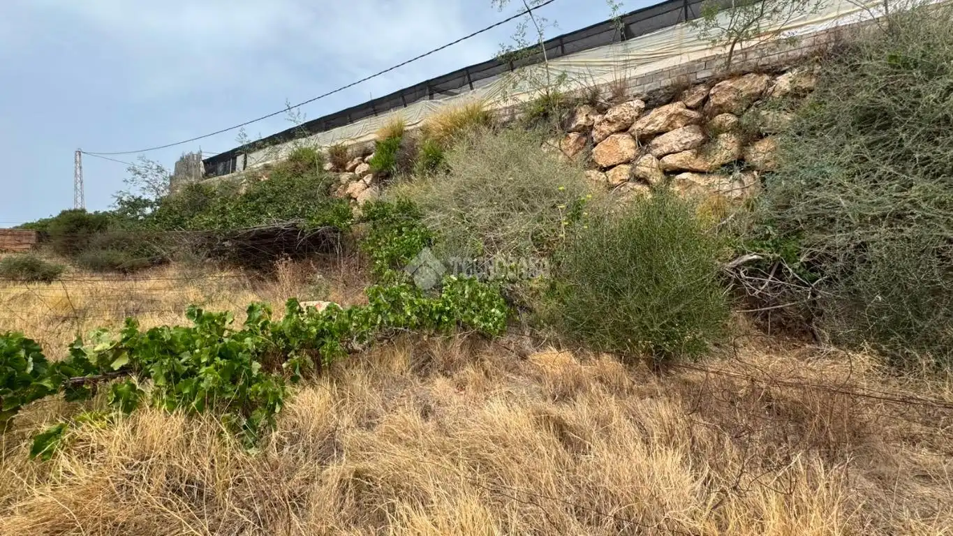 Terreno en venta en Albuñol