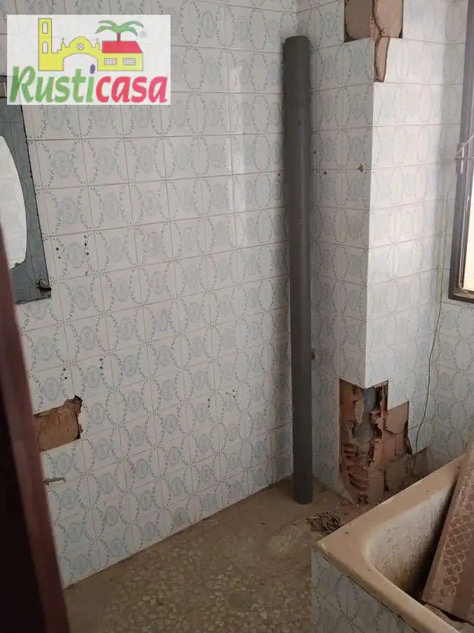 Bathroom of Flat for sale in Bailén  with Terrace and Balcony