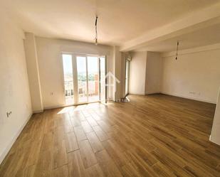 Sala d'estar de Pis en venda en Loja amb Balcó
