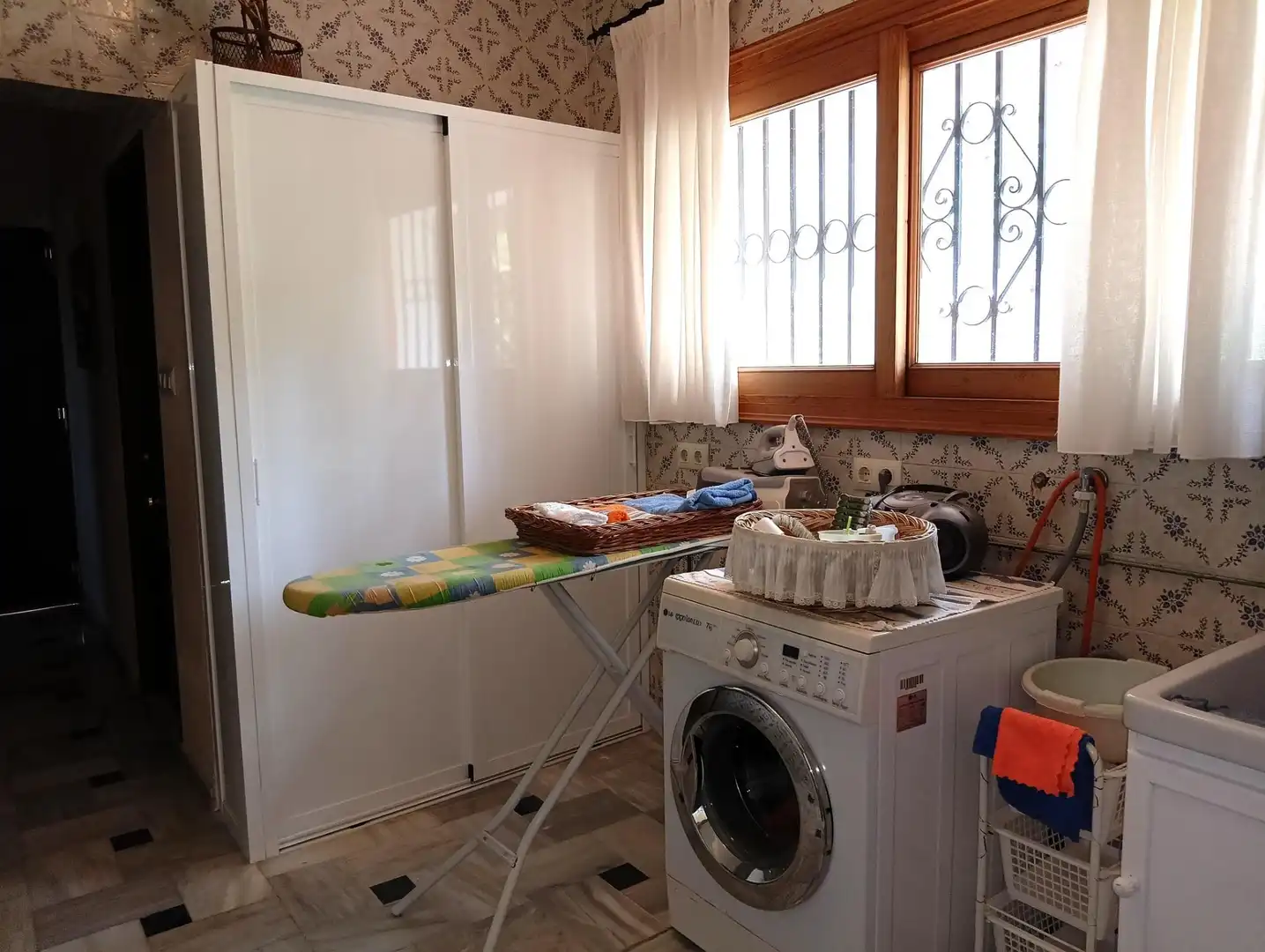 Cuina de Casa o xalet en venda en El Bosque amb Piscina comunitària