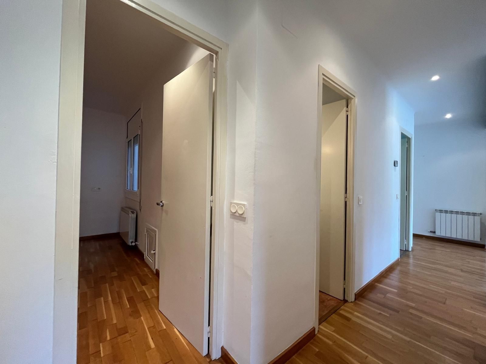 Pis en venda en Igualada amb Calefacció, Parquet i Terrassa