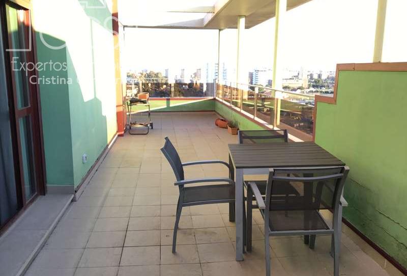 Photo 1 of Attic to rent in Bellavista, Sevilla