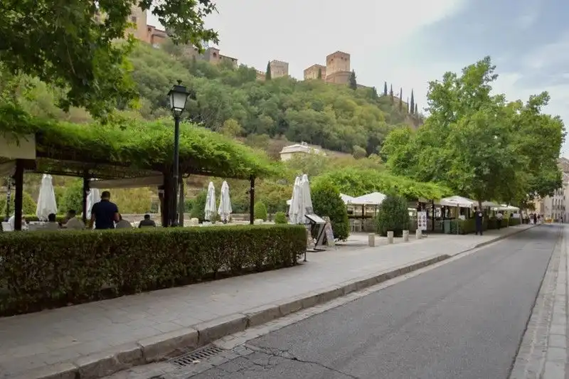 Vista exterior de Piso en venta en Granada con Terraza