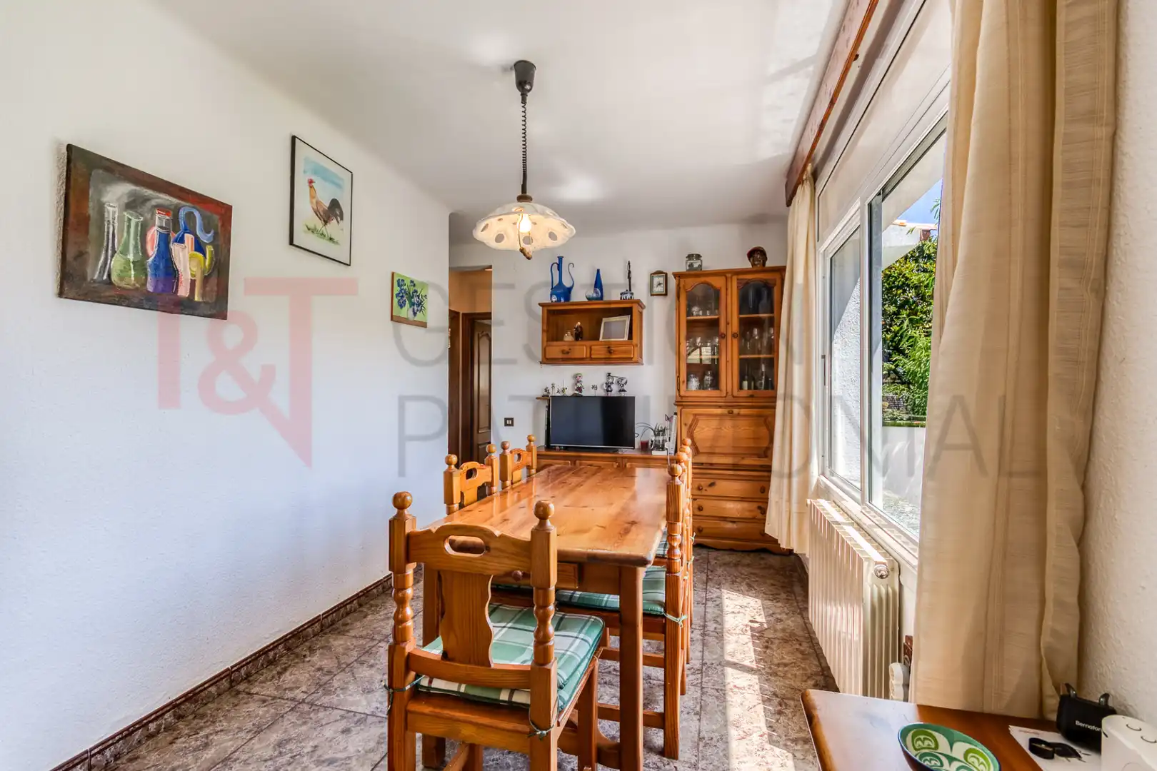Comedor de Casa o chalet en venta en Pineda de Mar con Aire acondicionado, Calefacción y Jardín privado