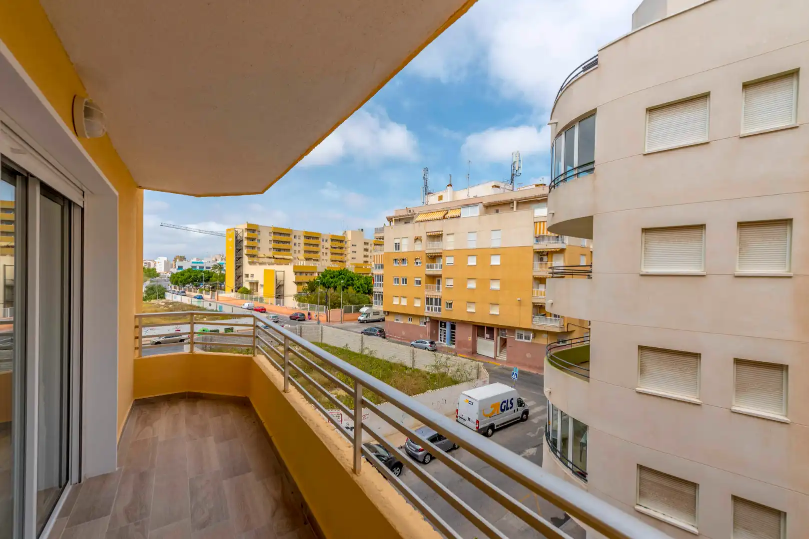Pis amb ascensor de lloguer a Calle Fuensanta 61, imagen 11