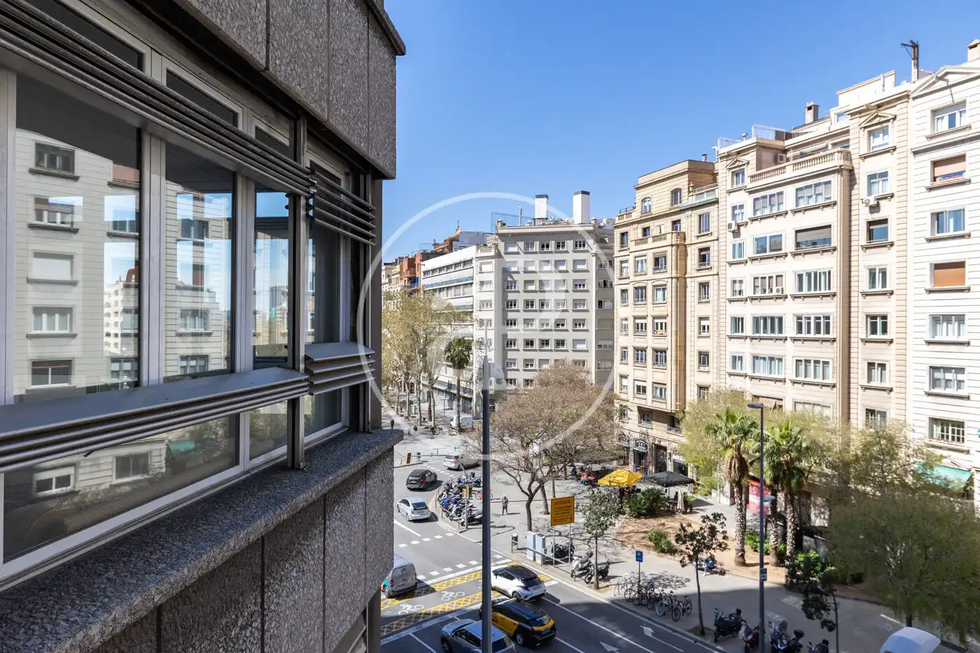 Außenansicht von Wohnung zum Verkauf in Barcelona mit Heizung und Privatgarten