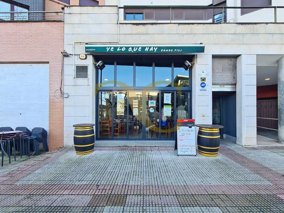 Local comercial en venda a Calle Rey Pelayo, imagen 3