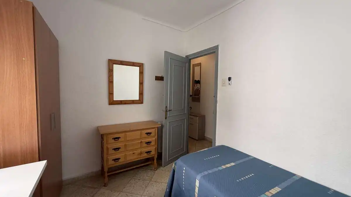 Bedroom of Flat for rent in Granada  with Furnished and Balcony