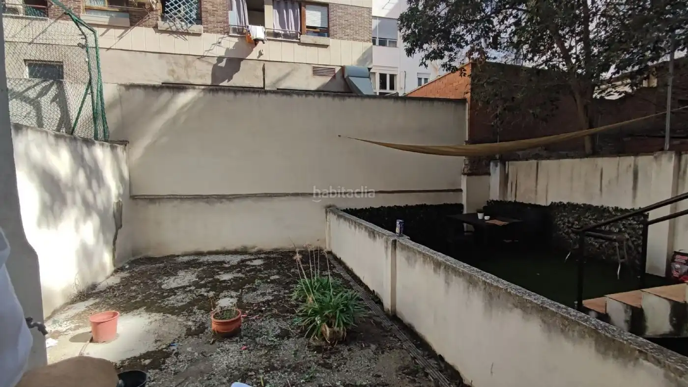 Local comercial en venda a Calle del Porvenir 12