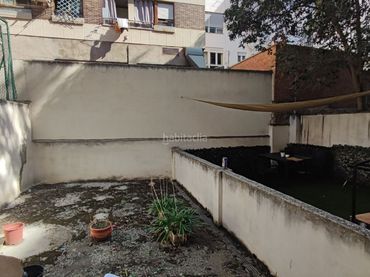 Local comercial en venda a Calle del Porvenir 12