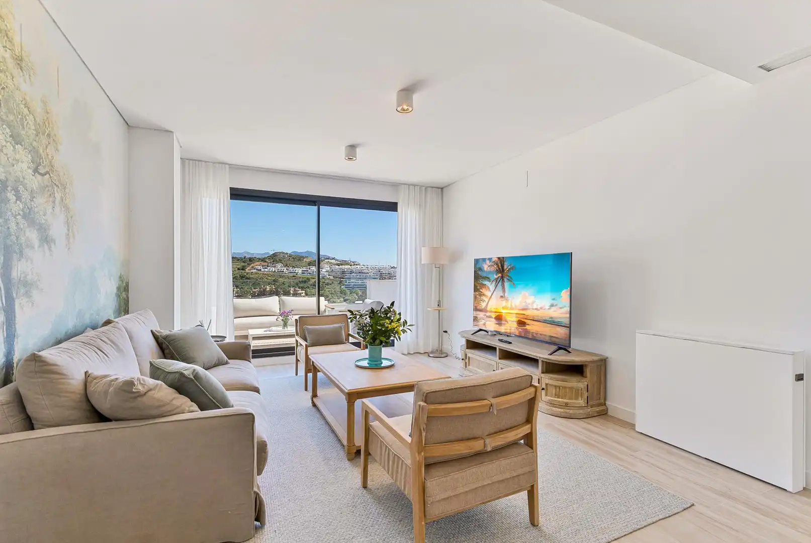 Sala de estar de Apartamento de alquiler en Mijas con Aire acondicionado, Calefacción y Jardín privado