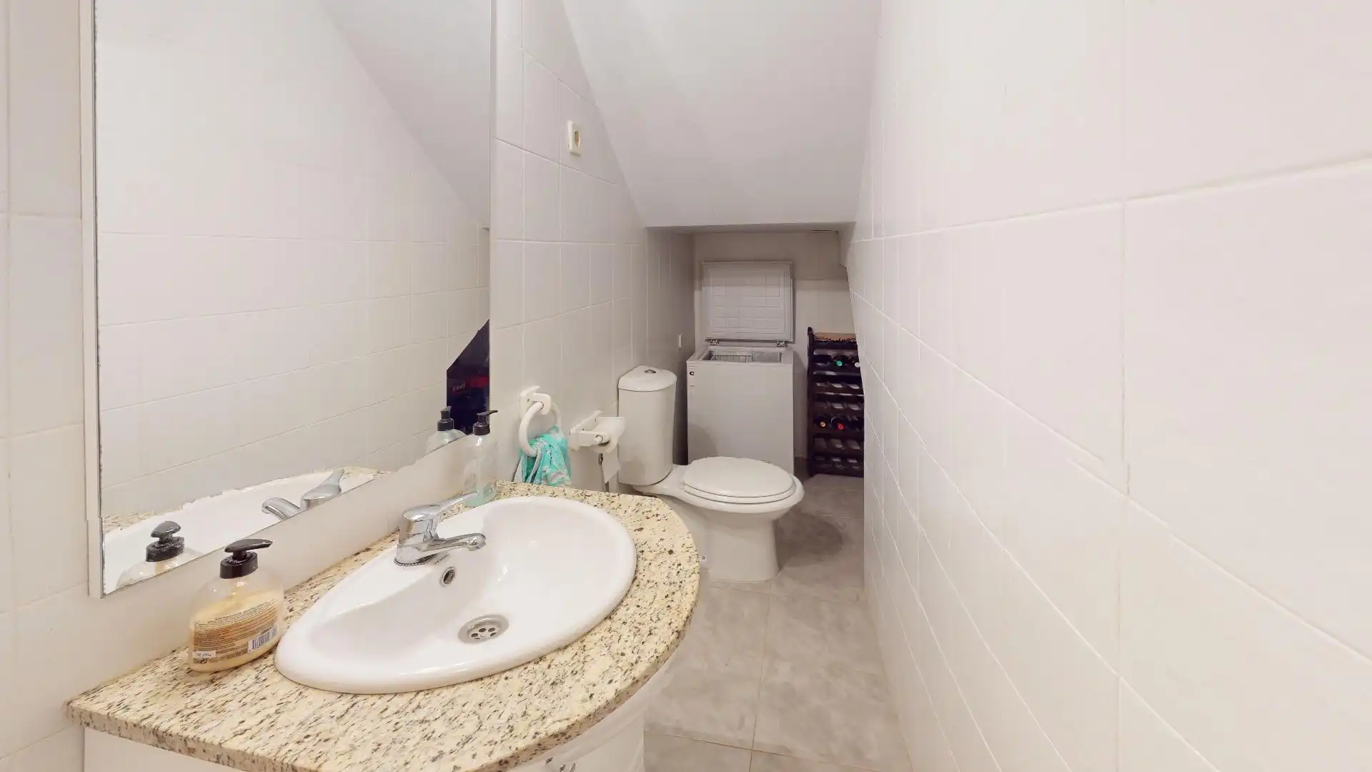 Baño de Casa o chalet en venta en Chiloeches con Calefacción