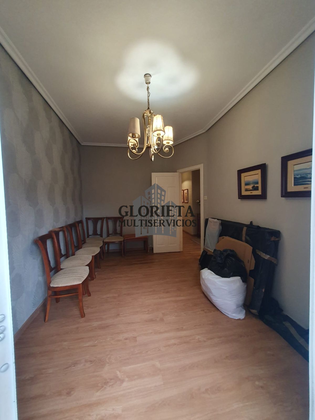 Piso en venta en Vigo  con Calefacción, Terraza y Horno