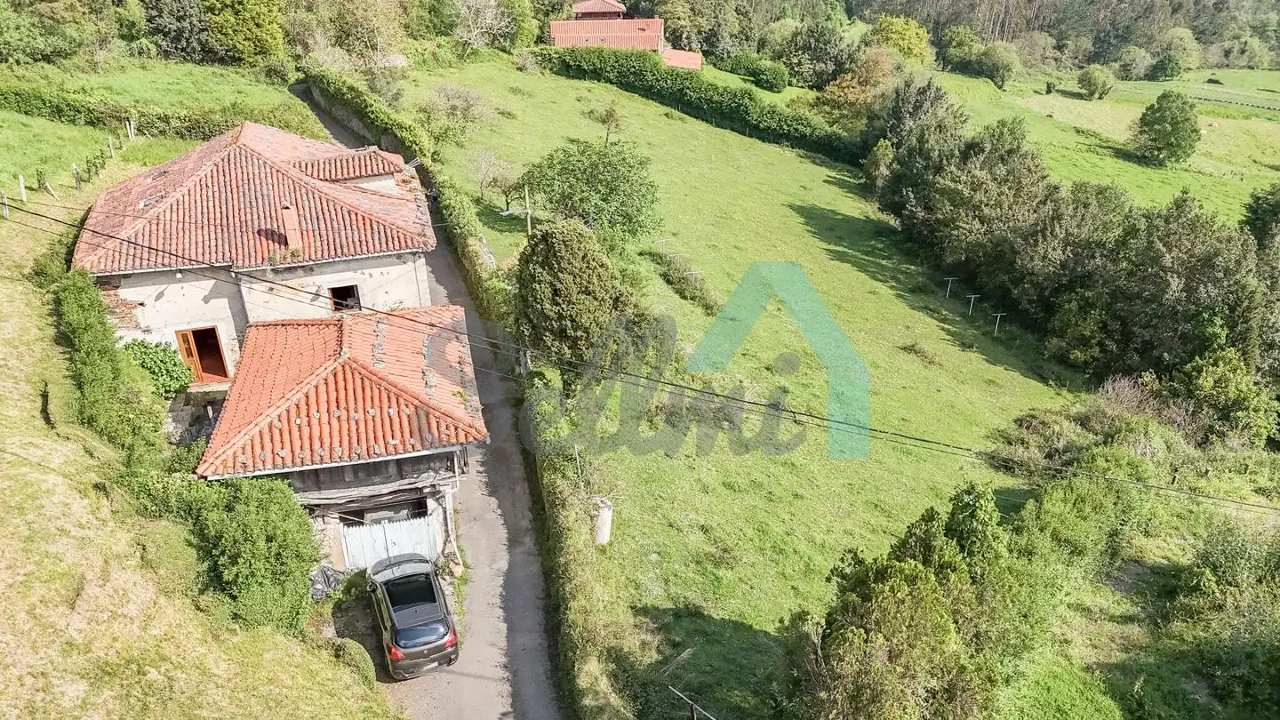Casa o xalet en venda en Cudillero amb Jardí privat, Parquet i Terrassa