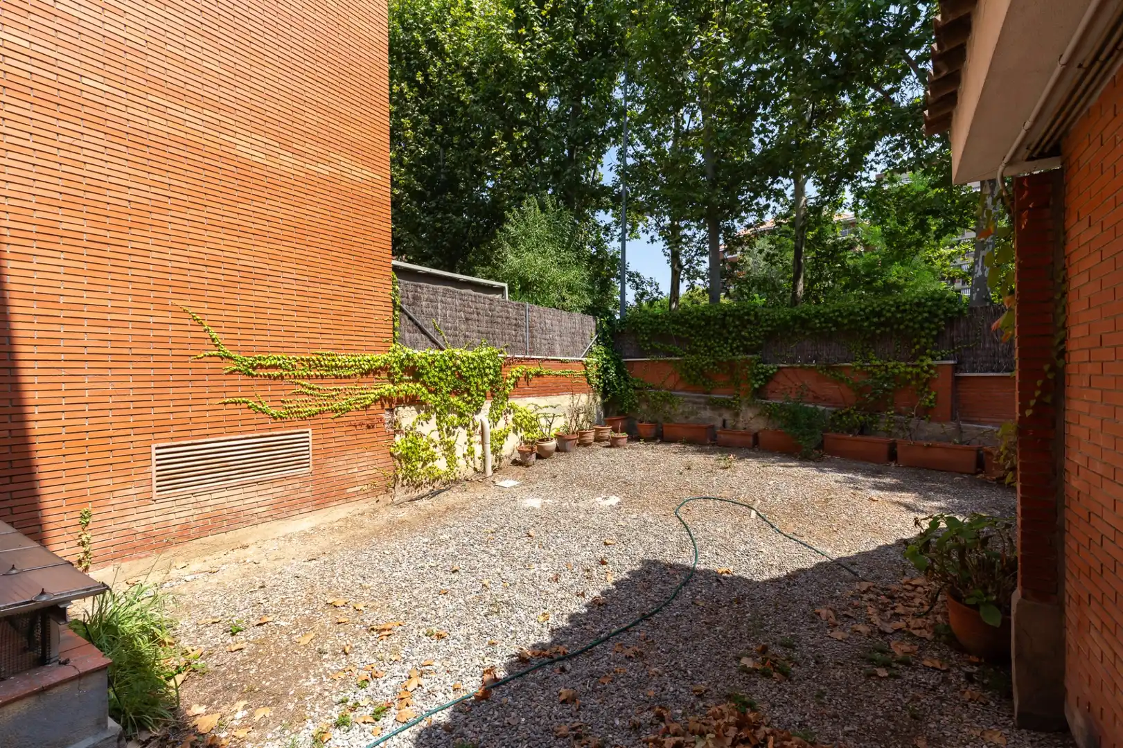 Jardí de Planta baixa en venda en Sant Cugat del Vallès amb Aire condicionat, Calefacció i Traster