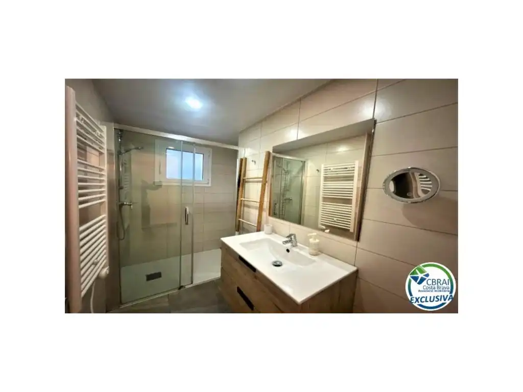 Piso con ascensor en venta en Calle De Merce Rodoreda 1, imagen 5