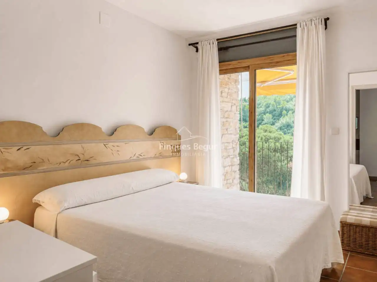 Habitación de Apartamento en venta en Begur con Terraza, Amueblado y Balcón