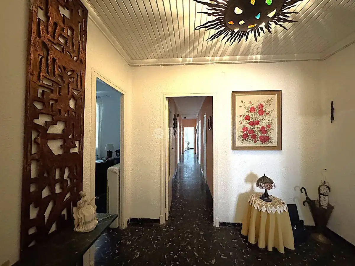 Flat for sale in Valencia  with Balcony