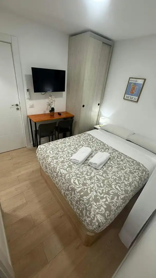 Schlafzimmer von Wohnung zur Miete in Villaverde
