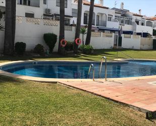 Swimming pool of Single-family semi-detached for sale in Estepona  with Air Conditioner, Heating and Private garden