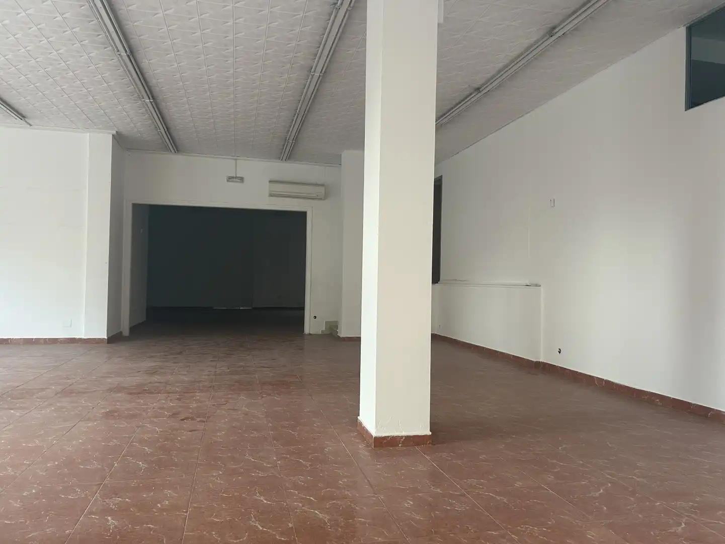 Business premises for sale in Sant Vicenç dels Horts - ANGEL GUIMERA, imagen 6