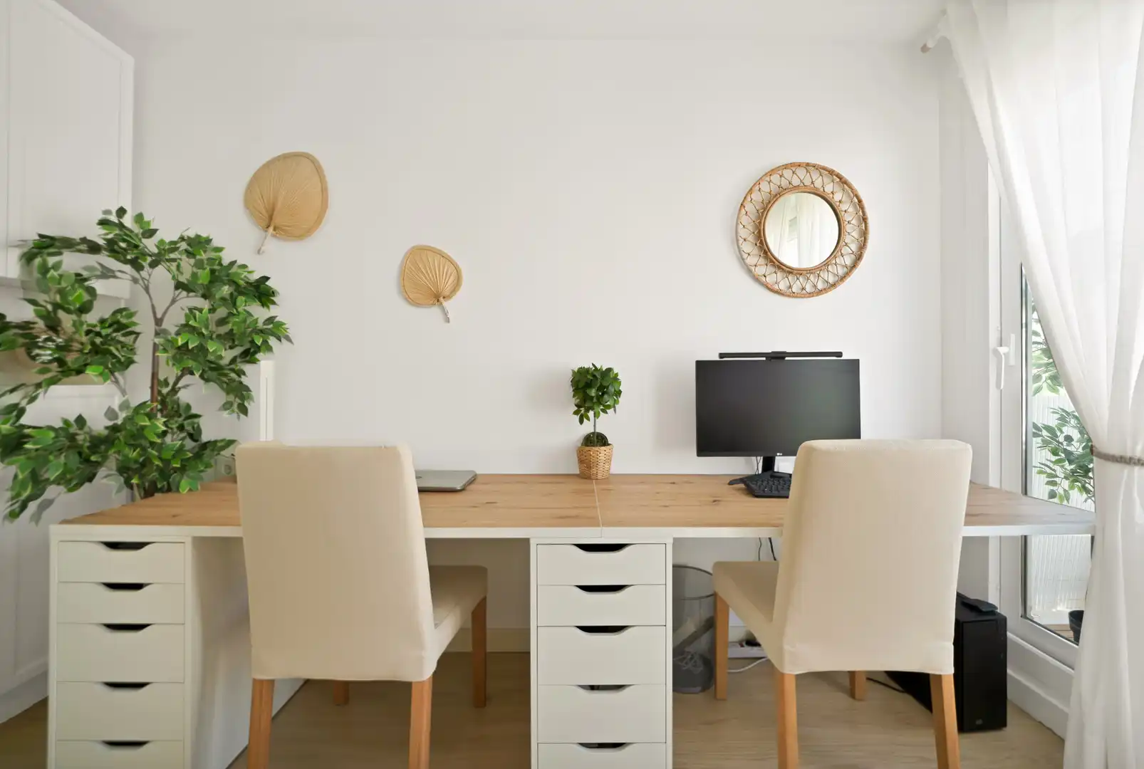 Attic for sale in Estepona  with Air Conditioner, Terrace and Storage room