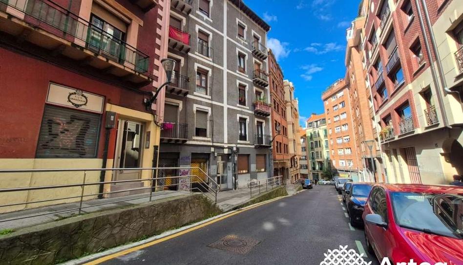 Foto 1 de Pis en venda a Iturribide Kalea, 94, Solokoetxe, Bizkaia