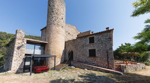 Torre dAmer  Castillo del siglo X con licencia turística y beneficios fiscales, en venta en Girona