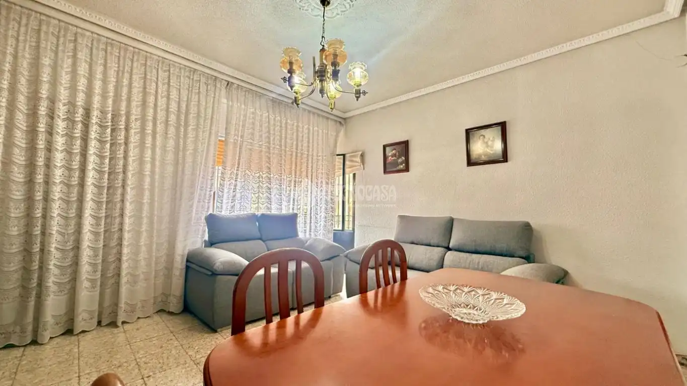 Living room of Flat for sale in Fuensalida, Toledo