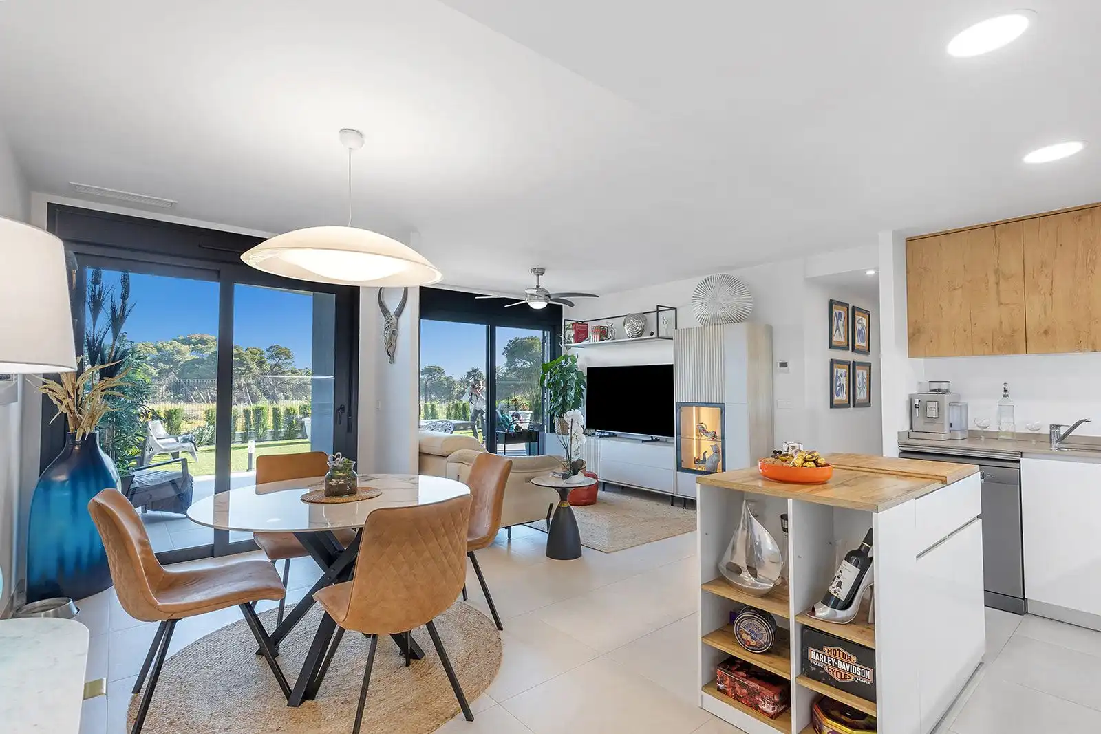 Apartament amb terrassa en venda a Calle Calle Pleamar, imagen 2