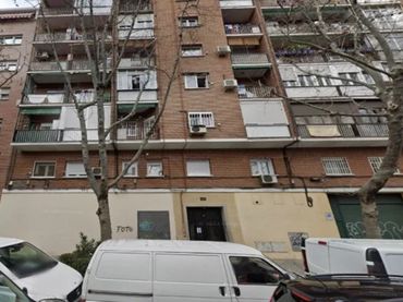 Pis amb ascensor en venda a Usera