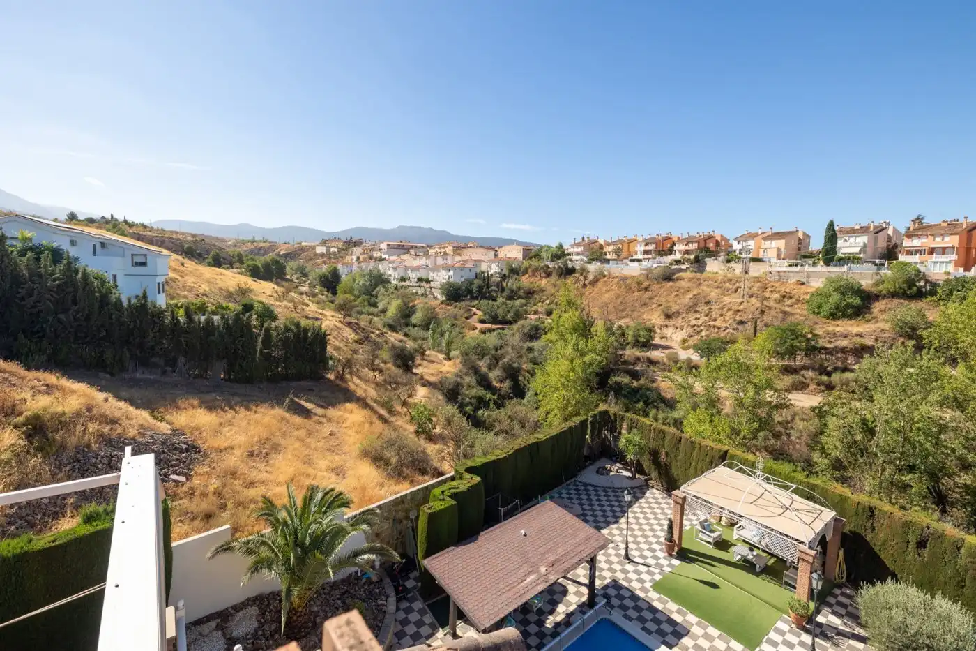 Detached house with terrace for sale in Calle ABEDUL, imagen 45