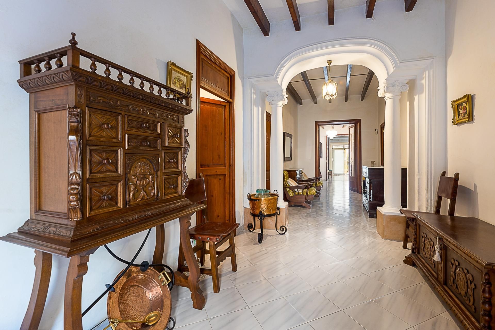 Country house for sale in Llucmajor