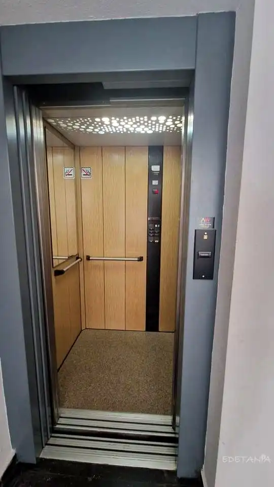 Piso de alquiler en Moncada con Aire acondicionado, Calefacción y Amueblado