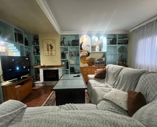 Living room of House or chalet for sale in Estepona  with Air Conditioner and Furnished
