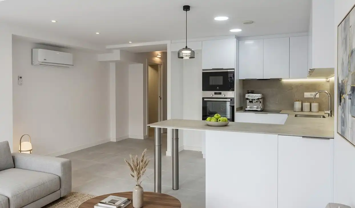 Dúplex con terraza en venta en Andreu Tuyet i Santamaria, imagen 2
